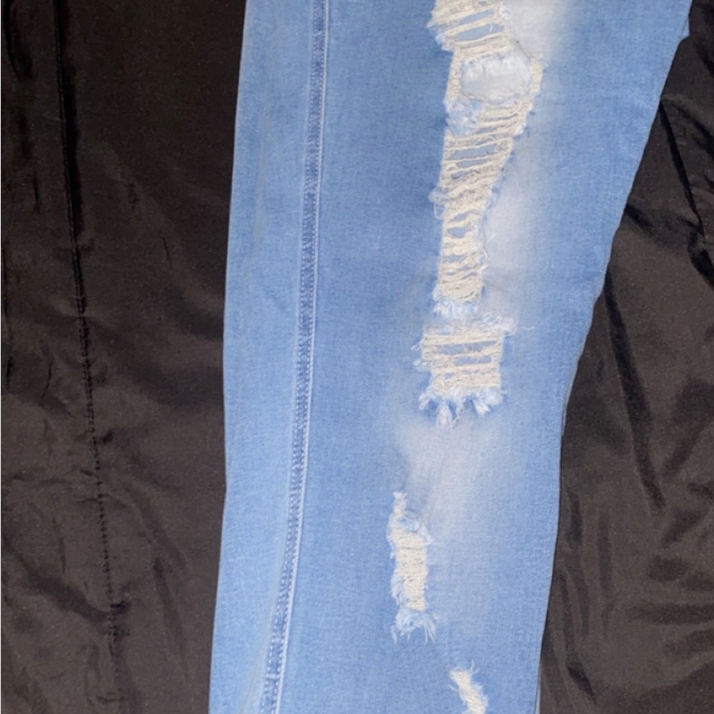 Blue jeans woman